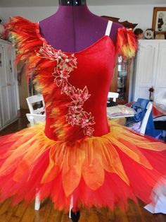 Phoenixes and Firebird Inspirations on Pinterest | Firebird ... Fire Fairy Costume Diy, Fiction Food, Phoenix Costume, Fire Costume, Ballet Costumes Tutus, Fire Fairy, The Firebird, Float Dress, Ballet Russe