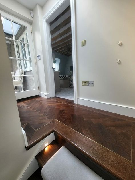 Parquet Flooring Dining Room, Second Floor Flooring Ideas, Dark Brown Herringbone Floor, Walnut Herringbone Floor, Dark Herringbone Wood Floor, Brown Herringbone Floor, Dark Brown Parquet, Interior Flooring Ideas, Dark Wood Home Decor