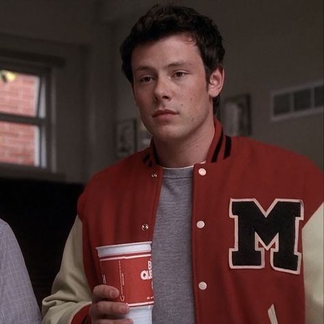 Finn Hudson Season One, Finn Hudson Icons, Finn Hudson Aesthetic, Finn From Glee, Glee Aesthetic, Glee Finn, Finn Hudson Glee, Glee Season 1, Glee Characters