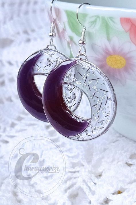 Uv Resin Crafts, Uv Resin Jewelry, Diy Resin Jewelry, Resin Pendant Diy, Diy Uv Resin, Flower Resin Jewelry, Resin Earring, Resin Accessories, Resin Jewelry Diy