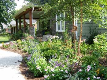 Craftsman style porch and Craftsman architecture along with a wonderful flower garden that belongs to Anna of Flower Garden Girl. Backyard Paving, Craftsman Garden, Cottage Garden Ideas, Small Cottage Garden Ideas, Cottage Garden Borders, Backyard Cottage, Pretty Cottage, Backyard Garden Layout, Cottage Garden Design