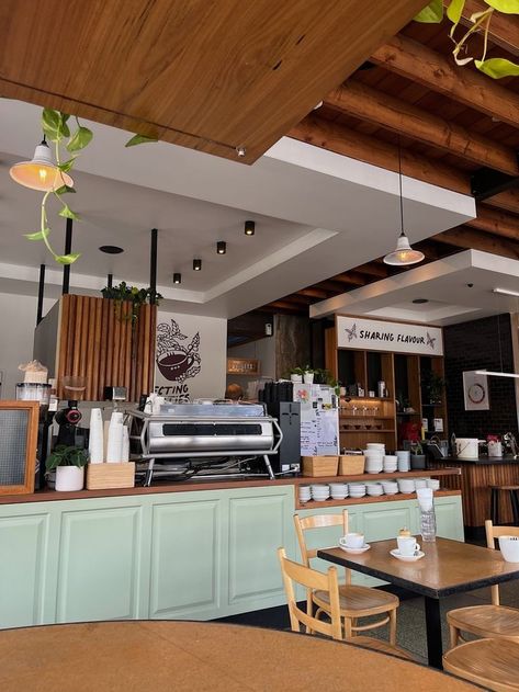 Cottagecore Coffee Aesthetic, Cottagecore Cafe Interior, Fairy Coffee Shop, Cafe Core Aesthetic, Small Town Coffee Shop Aesthetic, Coffee Shop Reference, Coffee Core Aesthetic, Cottage Core Coffee Shop, Aestethic Coffee Shop