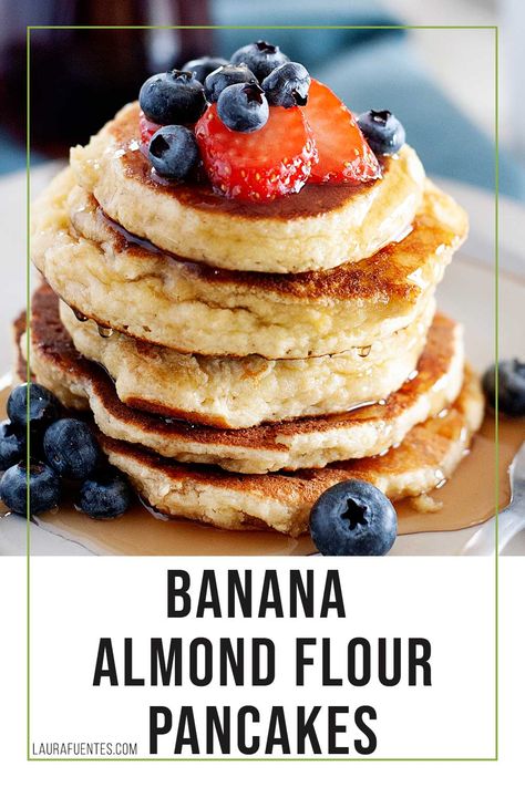 Almond Flour Oatmeal Pancakes, Almond Flour Pancakes Recipe, Pancakes With Almond Flour, Almond Pancakes Recipe, Healthy Almond Flour Pancakes, Whole30 Pancakes, Almond Flour Pancakes Easy, Protein Pancakes Almond Flour, Egg Free Almond Flour Pancakes