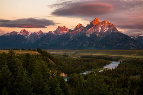 Oc Wallpaper, Nature Desktop, Lenticular Clouds, Unbelievable Nature, Park Forest, Famous Pictures, National Park Photos, 2 Am, Mountain Park