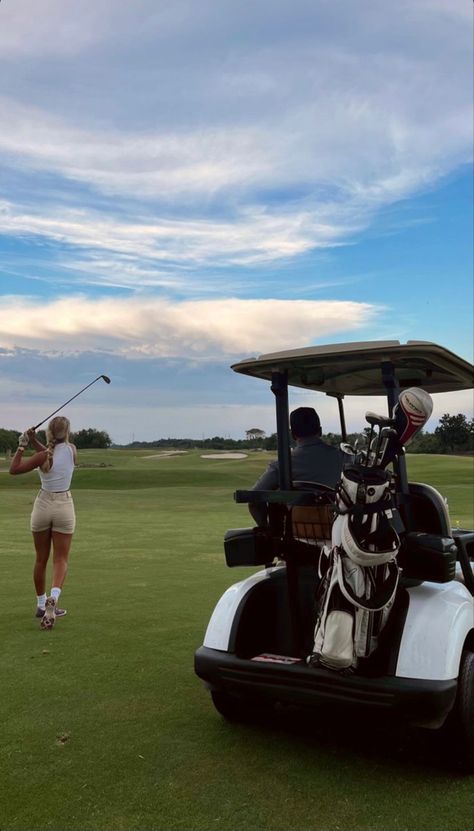 Rich Golfer Aesthetic, Golf Tournament Aesthetic, Golf Asethic Women, Aesthetic Golf Pictures, Girlfriend Activities, Golf Girl Aesthetic, Golfing Aesthetic, 2025 Manifestation, Golf Aesthetic