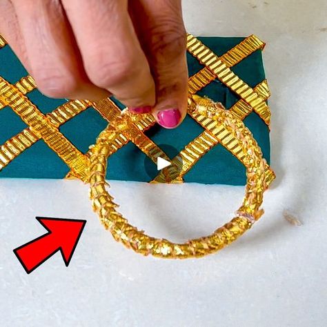 836K views · 2.5K reactions | Old bangles Toran hacks!! #roomdecor #crafts | Old bangles Toran hacks!! #roomdecor #crafts | By Artkala4uFacebook Hand Crafted, Bangles