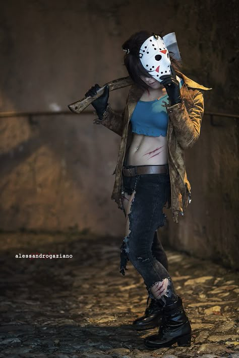 Jason Voorhees Womens Costume, Cute Jason Costume, Horror Movie Cosplay Female, Jason Vorhees Costume Women, Horror Cosplay Female, Jason Halloween Costume Women, Female Jason Voorhees, Leatherface Costume, Jason Halloween Costume