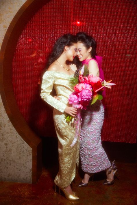 Queer Weddings, Parents Wedding, Retro Photo, Chinese Wedding, Photo Challenge, Photography Inspo, Mtv, Singapore, Dream Wedding