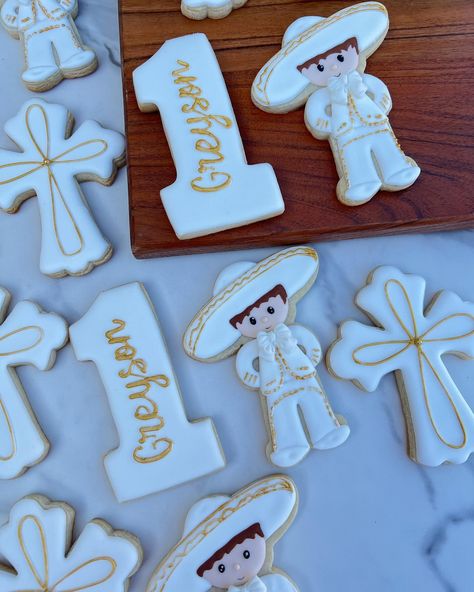 Cookies I made for previous event. Baby mariachi theme. #mariachicookies #babyboycookies #sugarart #edibleart #falletasdecoradas #falletaspersonalizadas #royalicingcookies #sugarcookies #angiesweetcreations Mariachi First Birthday, Charro Birthday Party Ideas Boy, Charro Bautizo Ideas Boy, Charro Theme Party, Baby Birthday Theme, Charro Theme, Baby Boy Cookies, Baptism Cookies, Instagram Cookies