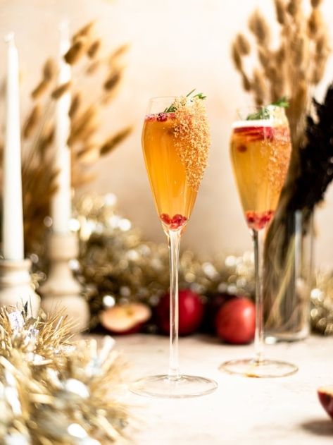 Bourbon Apple Cider Mimosa - The G & M Kitchen Mimosa Recipes, Cider Mimosa, Cider Mimosas, Bourbon Apple Cider, Puff Dessert, Spiked Apple Cider, Apple Cider Mimosa, Canned Cranberries, Best Champagne