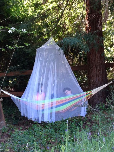 Hammock Mosquito Net, Mosquito Net Diy, Backyard Kitchens, Net Hammock, Hammock With Mosquito Net, Sitting Areas, Backyard Kitchen, 2024 Year, Deck Ideas