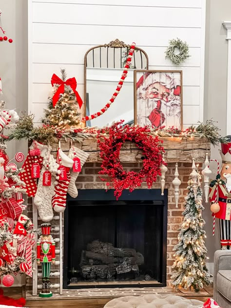 Red White Christmas Decor, Farmhouse Christmas Mantle, White Christmas Decor Ideas, Holiday Mantel Decor, Farmhouse Christmas Ornaments, Silver Christmas Decorations, Holiday Mantel, Red And White Christmas, Christmas Mantle Decor