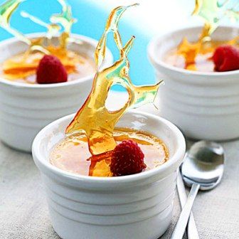 Banana Creme Brulee Crème Brûlée Recipe, Best Summer Desserts, Cream Brulee, Brulee Recipe, Creme Brulee Recipe, Fancy Desserts, Köstliche Desserts, Fall Treats, Eat Dessert