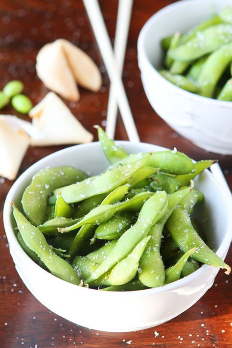 Steamed Edamame, Edamame Recipes, Mapo Tofu, Corn Recipes, Edamame, Omega 3, Veggie Recipes, Appetizer Snacks, Vegetable Recipes