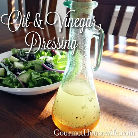 Oil And Vinegar Salad Dressing Recipe, Oil And Vinegar Dressing, Olive Oil Salad Dressing, Oil Vinegar Dressing, Salad Dressing Bottles, Vinegar Salad Dressing, Olive Oil Dressing, Salad Dressing Recipes Homemade, Vinegar Dressing