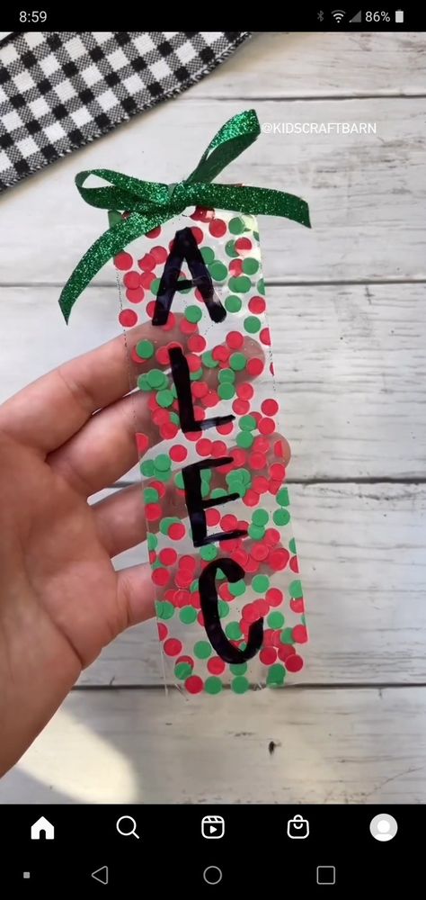 Christmas Bookmark, Christmas Bookmarks, Bookmark Craft, Packaging Tape, Easter Decorations Kids, Fabric Christmas Ornaments, Colorful Christmas Tree, Christmas Gift Baskets, Scrap Paper