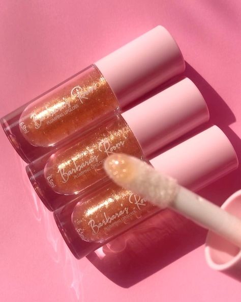 Lipgloss Instagram Post Ideas, Lipgloss Picture Ideas, Lipgloss Product Photography, Lip Gloss Photography, Lipgloss Photoshoot Ideas, Lipgloss Photoshoot, Lipgloss Business, Lip Gloss Homemade, Product Photoshoot