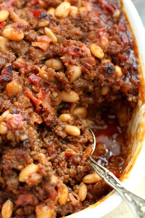 Baked Bean Casserole, Make Ahead Casseroles, Baked Bean Recipes, Healthy Casseroles, Delicious Thanksgiving, Potluck Recipes, Bean Casserole, Thanksgiving Side Dishes, Baked Beans