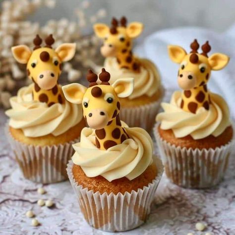 Zoo Cupcakes, Giraffe Baby Shower Cake, Giraffe Cupcakes, Safari Cupcakes, Baby Shower Cake Designs, Boys First Birthday Cake, Giraffe Cakes, Coffee Cupcakes, Farm Animals Birthday Party