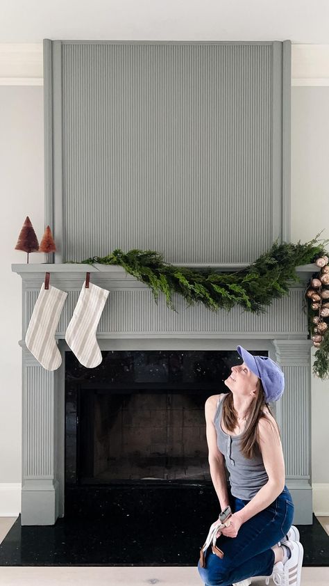 champagne.chaos on Instagram: DIY fluted fireplace REVEAL! I’m obsessed😍 Huge shoutout to the pole wrap queens @eyeinthedetail and @neverskipbrunch for introducing me to… Painted Fluted Wall, Diy Pole Wrap Ideas, Diy Fluted Fireplace Surround, Diy Fluted Fireplace, Fluted Fireplace Wall, Pole Wrap Fireplace, Pole Wrap Wall, Fluted Fireplace Surround, Pole Wrap Ideas