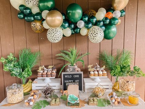 Jungle Candy Table, Wild One Candy Table, Wild One Table Decor, Wild One Table Decorations, Safari Candy Table, Wild One Birthday Ideas, Wild One Birthday Party Decorations, One Birthday Ideas, First Birthday Safari