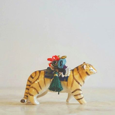 smallwild.com  One of my favorite sculptures I've made.  #ceramictiger #tigersculpture #tiger #wildanimals Danielle Pedersen, Tiny Ceramics, House Sculpture, Animal Beads, Arte Folk, Crystal Moon, Polymer Clay Animals, Clay Animals, Ceramics Pottery Art