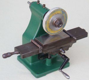 ID this miniature surface grinder? | The Hobby-Machinist Small Milling Machine, Metal Working Machines, Machine Shop Projects, Machining Metal Projects, Machinist Tools, Tool Board, Metal Workshop, Metal Lathe, Table Surface