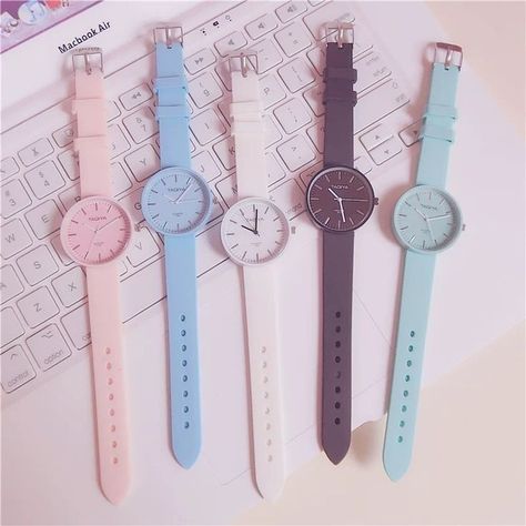 Stylish Watches For Girls, Pretty Watches, Apple Watch Fashion, Womens Designer Watches, Classy Watch, Trendy Watches, Fancy Watches, Cute Watches, Gold Watches Women