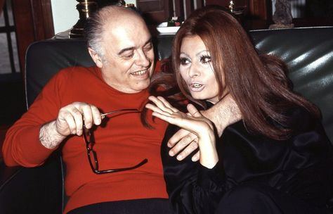 Carlo Ponti, Actors Then And Now, Sofia Loren, Gina Lollobrigida, Sophia Loren, Film Producer, Cannes Film Festival, Classy Women, Make Art