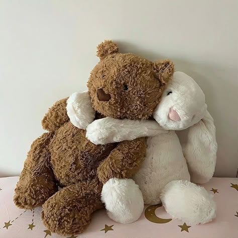 Jellycat Stuffed Animals, Cute Stuffed Animals, Cute Plush, الرسومات اللطيفة, 귀여운 동물, Teddy Bears, Girly Things, Stuffed Animals, Little Things