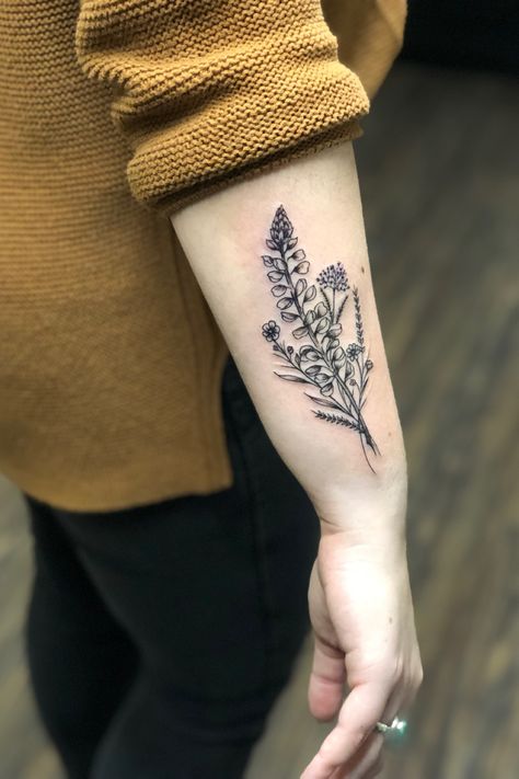 Cuff Tattoo, Inner Forearm Tattoo, Lavender Tattoo, Wildflower Tattoo, Beautiful Flower Tattoos, Floral Tattoo Design, Bee Tattoo, Free Tattoo, Cover Up Tattoos