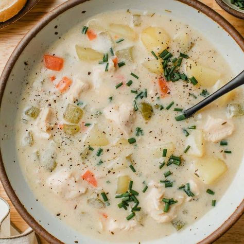 Creamy Chicken Potato Soup Chicken Potato Spinach Soup, Chicken Potatoes Soup, Creamy Chicken And Potato Soup, Squash Chicken Soup, Creamy Chicken Potato Soup, Chicken And Potato Soup, Little Spoon Farm, Dinner For Busy Nights, Hot And Sour Soup Recipe