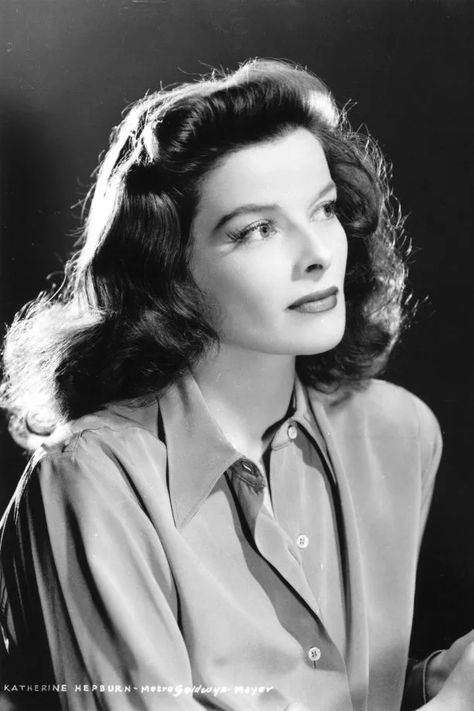 Movie Stills Aesthetic, Kate Hepburn, Philadelphia Story, The Philadelphia Story, Katherine Hepburn, Veronica Lake, Old Hollywood Actresses, Hartford Connecticut, Katharine Hepburn