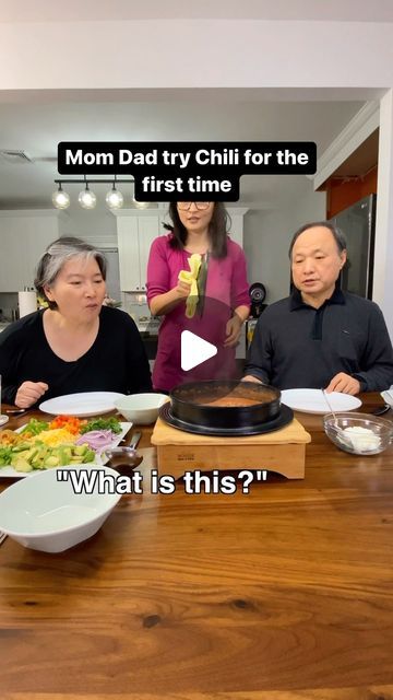 Crazy Korean Cooking on Instagram: "Mom & Dad try chili for the first time. Cookware used: MOOSSE Cast Iron Gamasot (See profile) #chili #mukbang #foodreview #kdrama" Mukbang Korean, Instagram Mom, Korean Cooking, Food Reviews, Korean Food, Mom Dad, Mom And Dad, Funny Stuff, Cookware