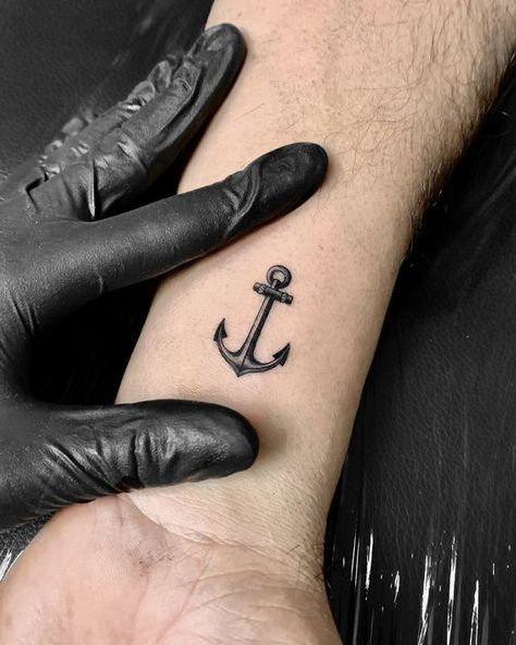 Beach Ink: Unleashing Masculine Creativity with Men's Beach Tattoos 2023 - mens-club.online Hope Tattoo Ideas, Simple Anchor Tattoo, Ankle Tattoo Men, Small Anchor Tattoos, Navy Tattoos, Beach Tattoos, Tattoos 2023, Small Anchor, Anker Tattoo