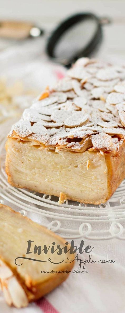 invisible apple cake Invisible Apple Cake, Special Deserts, Cake Cravings, Baking Journal, Streusel Muffins, Gateaux Cake, Apple Cake Recipes, A Piece Of Cake, Apple Desserts