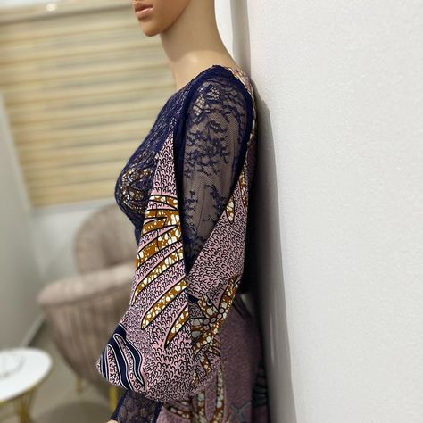 Ankara Sleeves Designs, Kaba Sleeve Styles, Ankara Sleeve Styles, Different Ankara Sleeves Style, Ankara Bell Sleeve Dress, Ankara Puffy Sleeves Blouse, Nigerian Dress Styles, Fashion Show Design, Nigerian Fashion Ankara