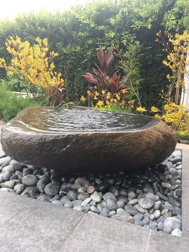 Boulder Fountain, Japanese Garden Landscape, Outdoor Water Features, Garden Water Feature, Backyard Water Feature, Water Fountains Outdoor, Water Features In The Garden, Water Gardens, Garden Fountain