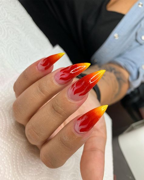 Yellow, orange and red nails flame stiletto nails Red Nails With Orange Design, Yellow Red Nails, Red And Yellow Ombre Nails, Yellow And Red Nails, Red Flame Nails, Almond Nails Designs Flame, Yellow Red Nails Art Designs, Orange And Red Nails, Orange Flames Nails