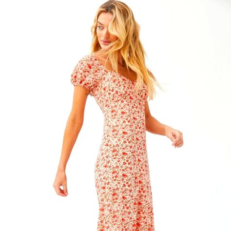 UO Floral Puff Sleeve Maxi Dress Puff Sleeve Maxi Dress, Med School, Sleeve Maxi Dress, Maxi Dress With Sleeves, Shop Maxi Dresses, Flowy Dress, Summer Day, Pink Fashion, Puff Sleeves