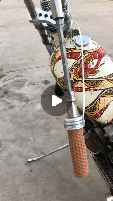 @lost_wolf_choppers on Instagram: "Details on the extenso handlebar of @cliffornia_ 🔥🔥 Pretty ingenious.. 🧡🧡 #chopper #chopperlifestyle #buildingachopper #shovel #shovelhead #shovelheadchopper #garagebuilt #choppernation #choppershovelhead #behindthebars   #harleydavidson  #knucklehead #panhead  #oldschool #longfork #lostwolfchoppers  #chopperlife #ftwbikers #oldschoolchopper  #vintagemotorcycle #choppercult #chopperporn #chopperstyle #chopperforever  #handmade #harleydavidson #custombike" Hand Chopper, Chopper Handlebars, Panhead Chopper Old School, Chopper Guard Point, Shovelhead Chopper, Panhead Chopper, Knuckle Head, Sportster Chopper Swingarm, Old School Chopper