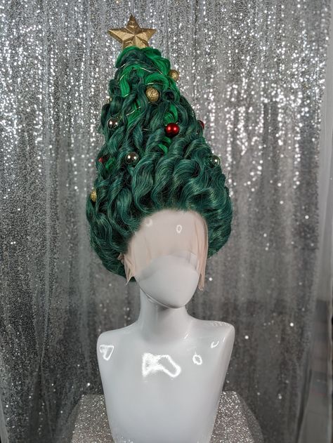 Christmas Tree Woman Dress Form, Christmas Photos Diy, Funny Christmas Trees, Creative Ugly Christmas Sweater, Updo Wig, Drag Queen Wigs, Fairy Christmas Tree, Christmas Halloween Costumes, Unusual Christmas Trees