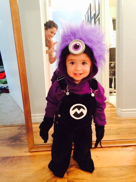 Toddler Minion Costume Diy, Purple Minion Costume Diy, Toddler Minion Costume, Purple Minion Costume, Diy Minion Costume, Fall Traditions, Purple Minion, Kindergarten Halloween, Minion Costume