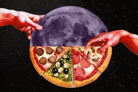 Moon pizza art// Trippy Pizza Art, Pizza Art Creative, Mr Pizza, Rome Pizza, Space Pizza, Pizza Truck, Custom Pizza, Pizza Branding, Dominos Pizza