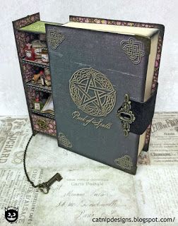 Pagan Crafts, Theme Harry Potter, Folding Origami, Witchy Crafts, Handmade Books, Fairy Houses, Book Binding, Altered Books, Spell Book