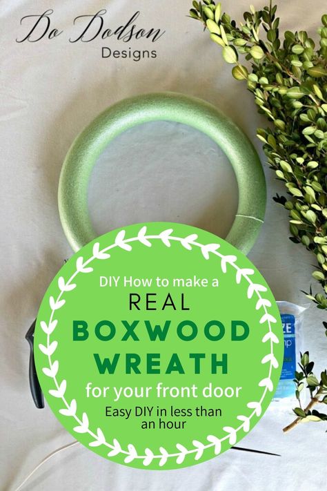 Doors Outdoor, Outdoor Wreath, Rustic Christmas Wreath, Door Diy, Front Porch Christmas Decor Ideas, Porch Christmas Decor Ideas, Porch Christmas Decor, Front Porch Christmas, Christmas Decor Ideas Diy