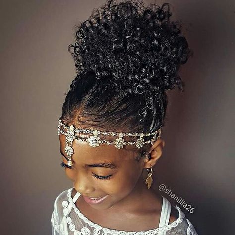 FLOWER GIRL? Kiddie Prom, Kids Hairstyles For Wedding, Kid Hairstyles, Kids Braids, Girl Hairstyle, Kids Wedding, Afrikaanse Mode, Baby Swag, Natural Hairstyles For Kids