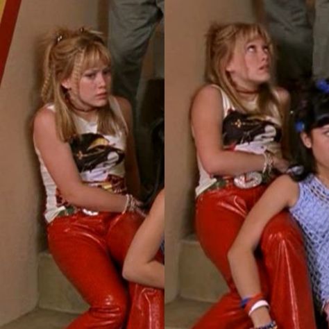 Lizzie Mcguire Style, Y2k Disney Outfits, Miranda Lizzie Mcguire, Y2k Disney Channel, Lizzie Mcguire Fashion, Lizzie Mcguire Hair, Lizzie Mcguire Outfits, Movie Fits, 2000 Outfits