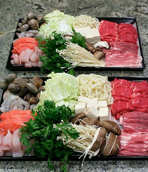 Shabu Shabu Vegetables, Shabu Shabu Recipe, Chinese Fondue, Hot Pot Recipe, Shabu Shabu, Asian Soup, Korean Dishes, Japanese Cooking, Japanese Dishes