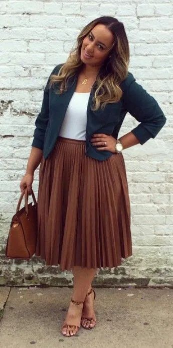 Plus Size Business Attire, Plus Size Fashion Tips, Woman Outfit, Gaun Fashion, Look Plus Size, Trendy Skirts, Summer Work Outfits, Fashion Trends Winter, Elegante Casual